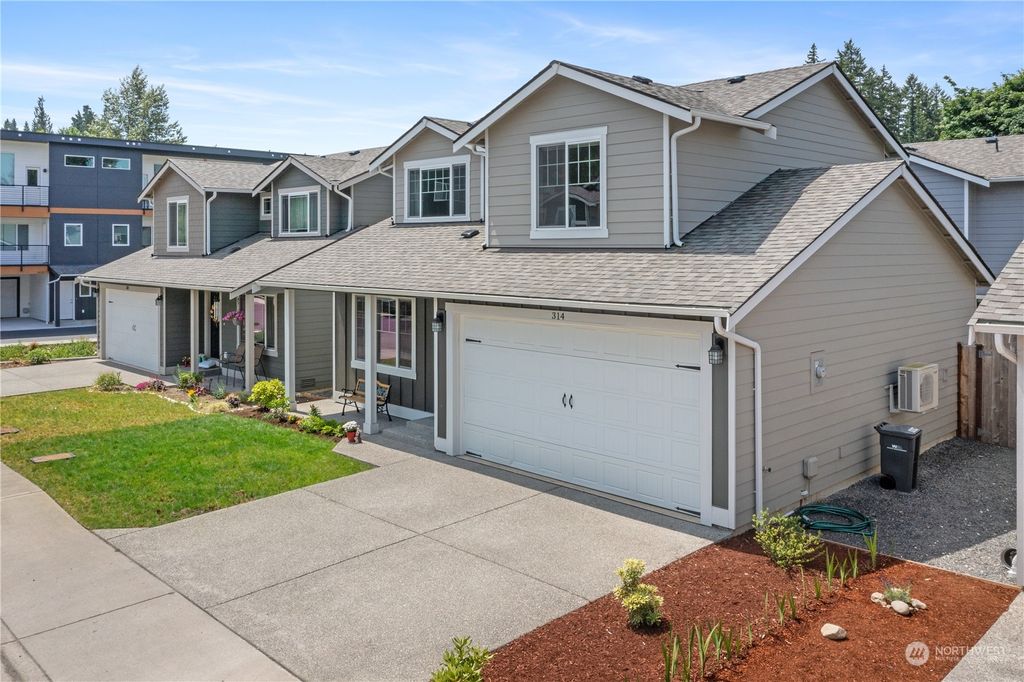 Photo of 314 Penny Avenue, Granite Falls, WA 98252 (MLS # 2129155)