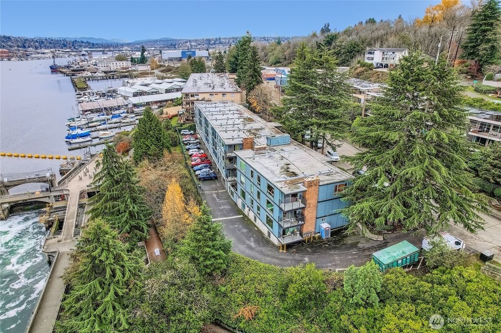 Photo of 3200 W Commodore Way #206, Seattle, WA 98199 (MLS # 2456944)