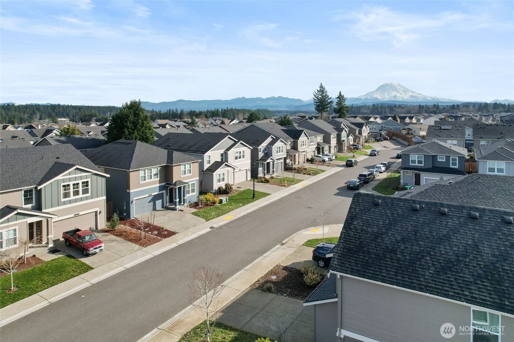 Photo of 18815 111th Avenue E, Puyallup, WA 98374 (MLS # 2478382)