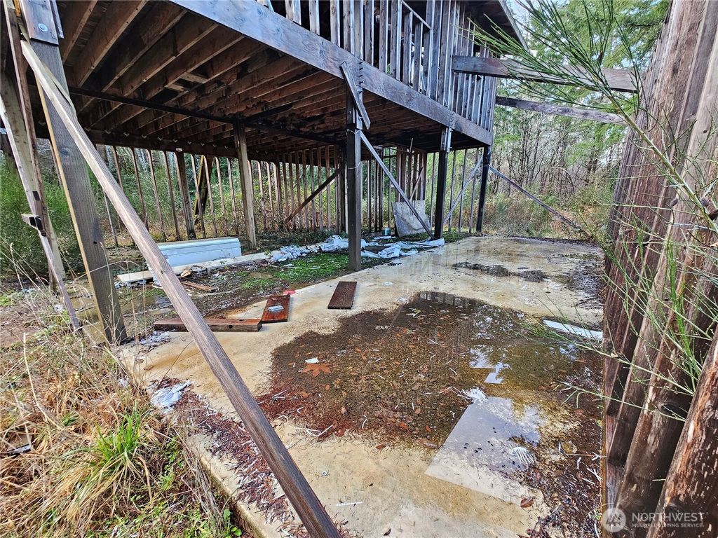 Photo of 206 184th Avenue Ct NW, Lakebay, WA 98349 (MLS # 2464357)