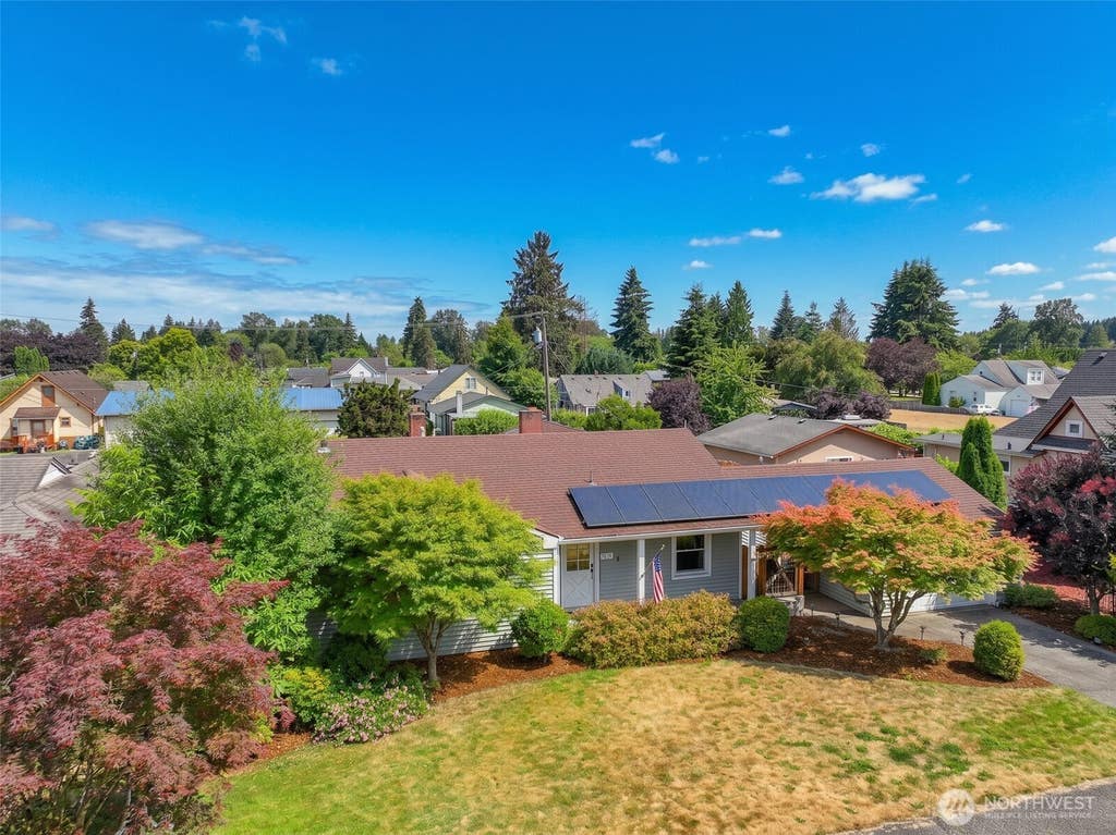 Photo of 1021 H Street, Centralia, WA 98531 (MLS # 2551724)