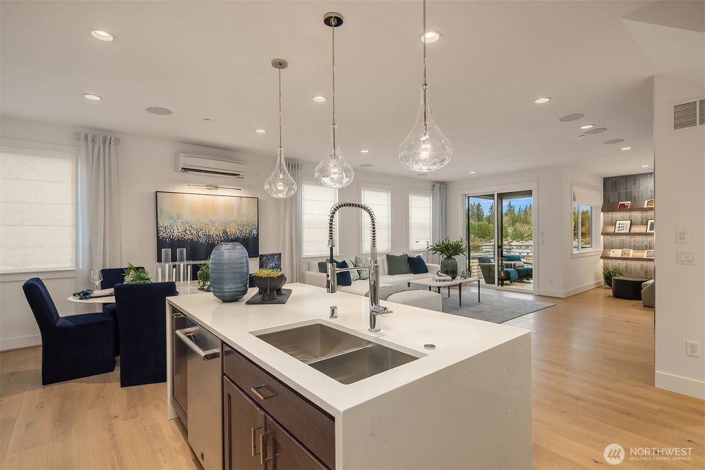 Photo of 10819 (HS 103) 120TH Lane NE #E, Kirkland, WA 98033 (MLS # 2350150)