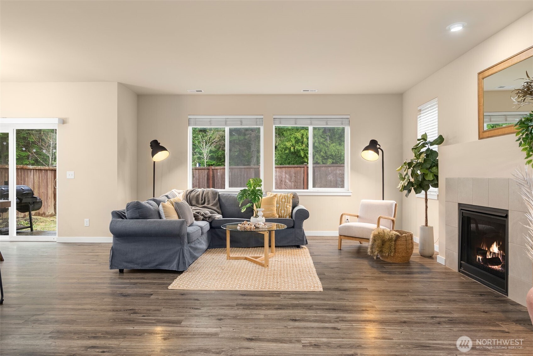 10323 White Deer Place NW