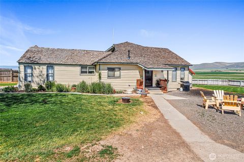 Photo of 1310 WPA Road, Ellensburg, WA 98926 (MLS # 2518523)