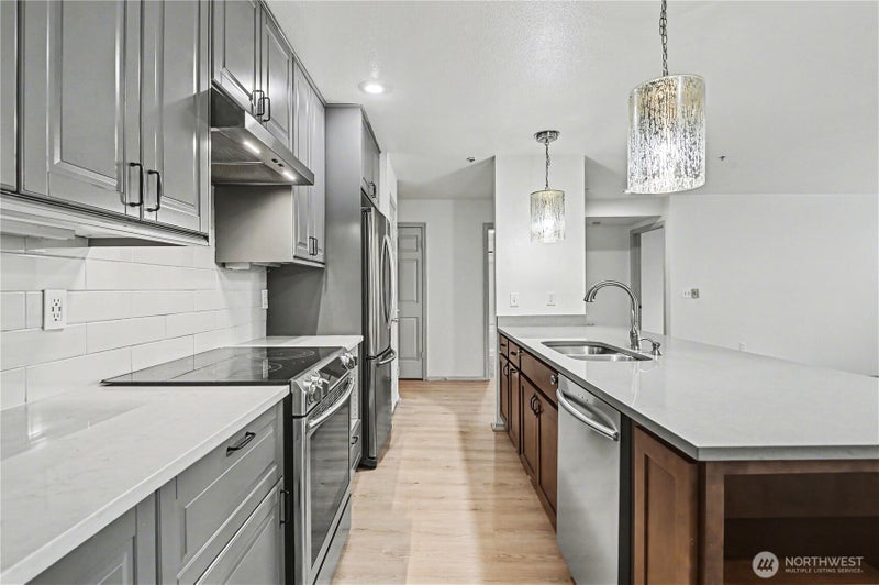 3028 Western Avenue 214