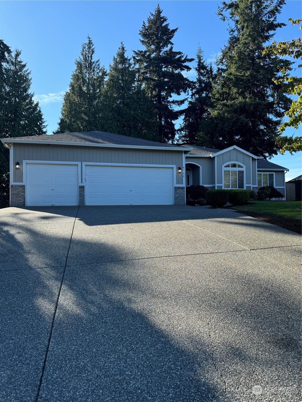 Photo of 8724 44th Ave, Mukilteo, WA 98275 (MLS # 2293994)