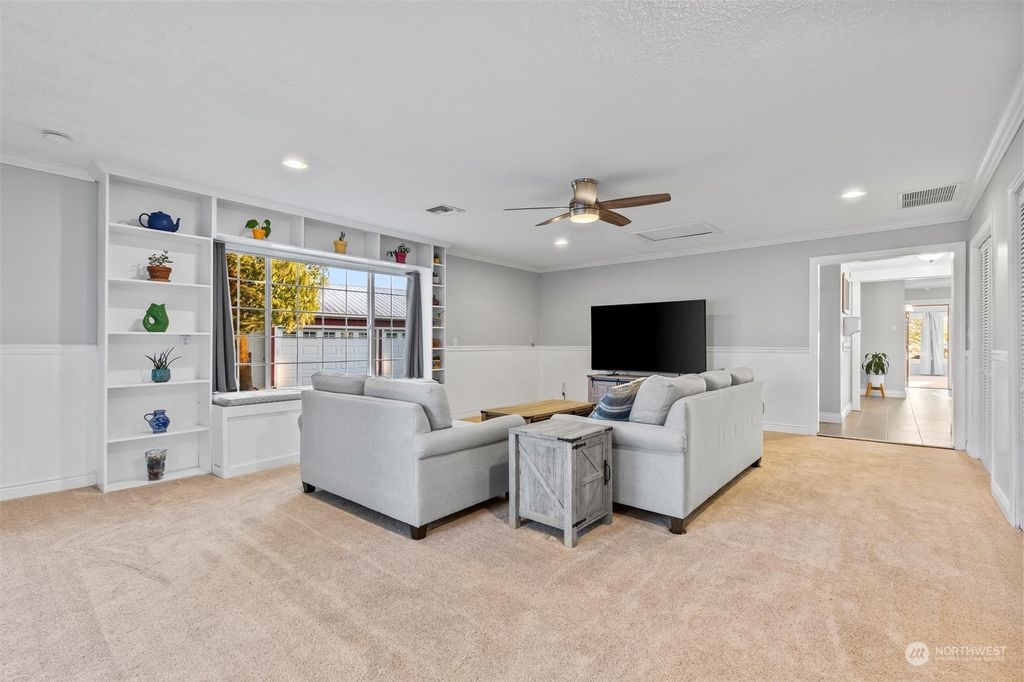 listing image 9366141398175884917