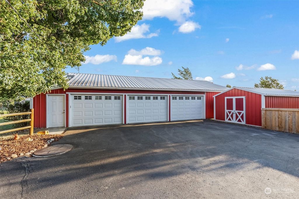 listing image 9364160558573316501