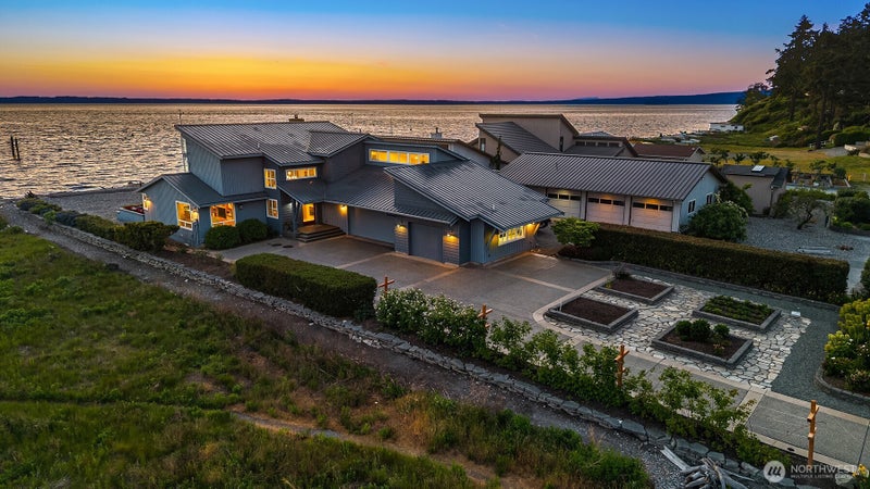 309 Seascape Drive