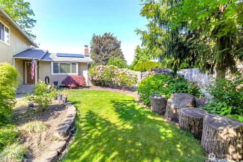 Photo of 15103 Westmore Drive E, Puyallup, WA 98374 (MLS # 2382448)