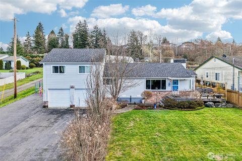Photo of 4913 W Sunnyside Boulevard, Marysville, WA 98270 (MLS # 2486159)