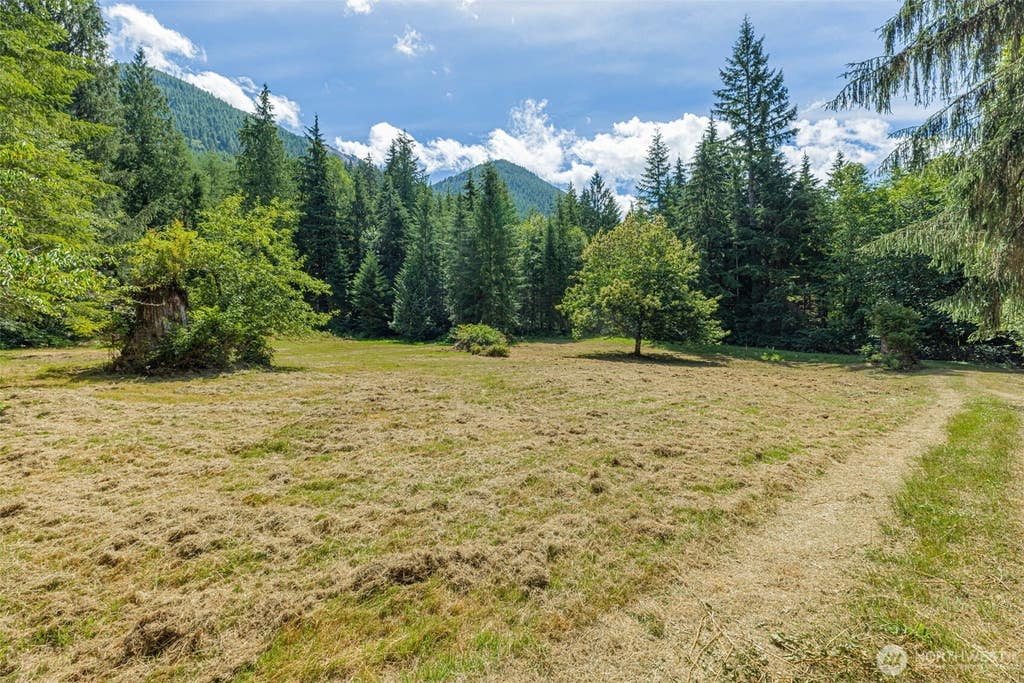 Photo of 2682 E Lake Riley Road, Arlington, WA 98223 (MLS # 2554173)
