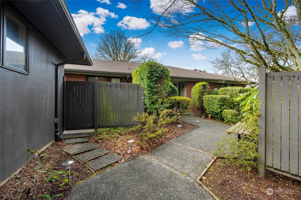 Photo of 770 Crown Drive, Everett, WA 98203 (MLS # 2320343)