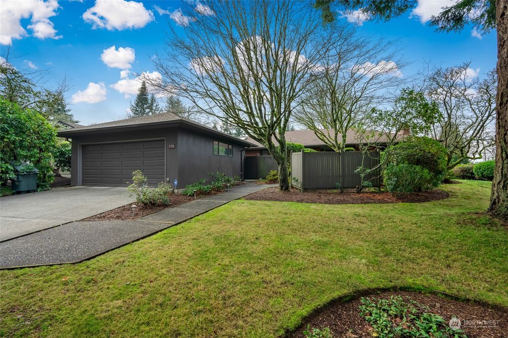 Photo of 770 Crown Drive, Everett, WA 98203 (MLS # 2320343)