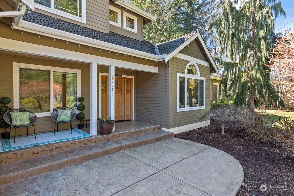 Photo of 17315 SE 346th Street, Auburn, WA 98092 (MLS # 2048004)