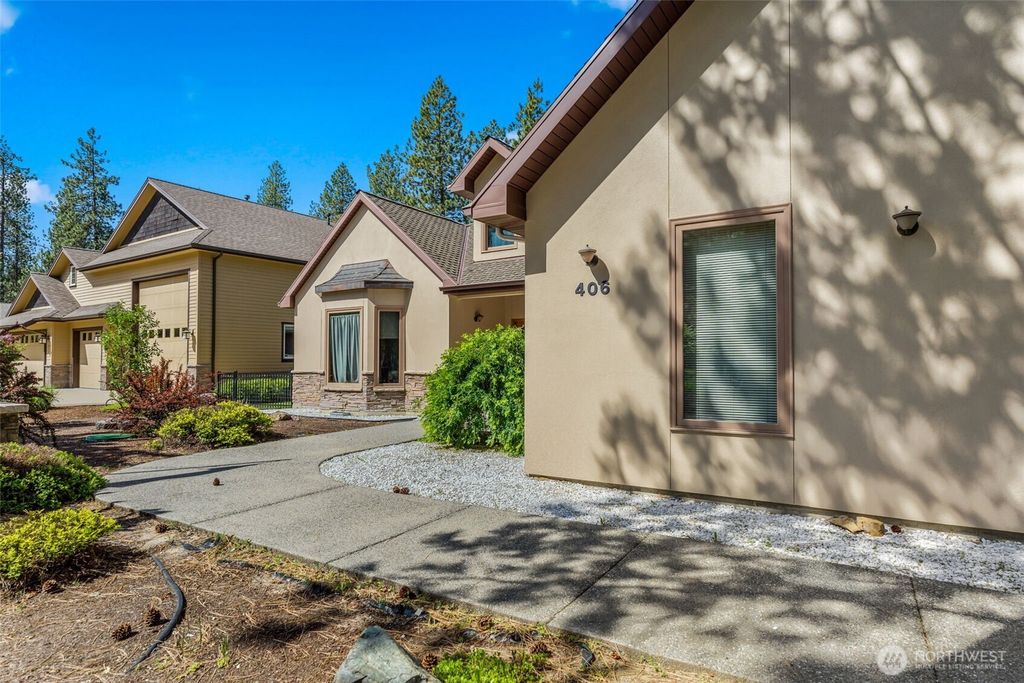 Photo of 406 Hogans Way, Chewelah, WA 99109 (MLS # 2462781)