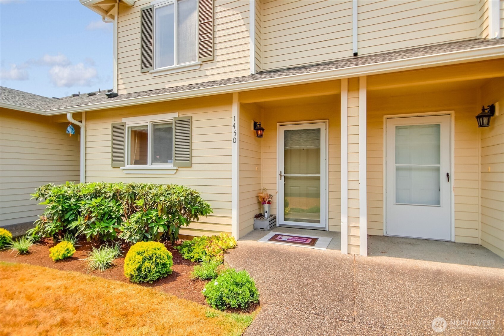 1450 Mountain View Drive