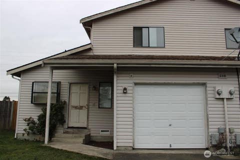 Photo of 903 S 22nd Court, Mount Vernon, WA 98274 (MLS # 2566652)