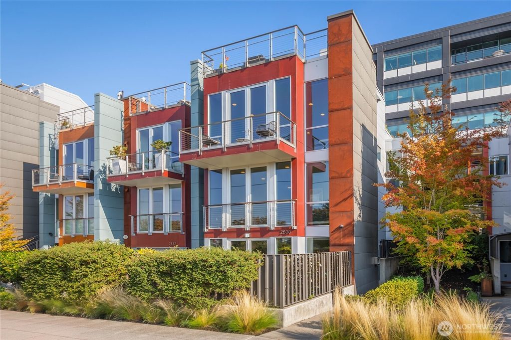 Photo of 2830 Fairview Avenue E, Seattle, WA 98102 (MLS # 2506578)