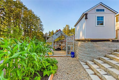 A home in Port Orchard