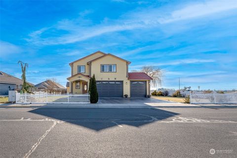 Photo of 934 L St SW St, Quincy, WA 98848 (MLS # 2325249)