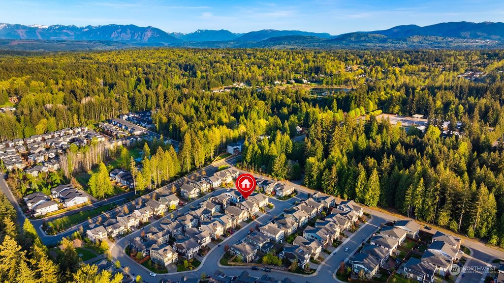 Photo of 1438 243rd Terrace NE, Sammamish, WA 98074 (MLS # 2220891)