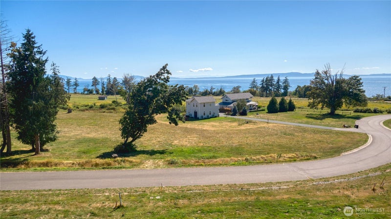 2128 Seabright Loop