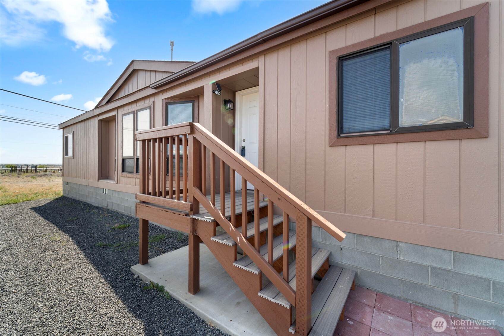 1303 Craig Street W
