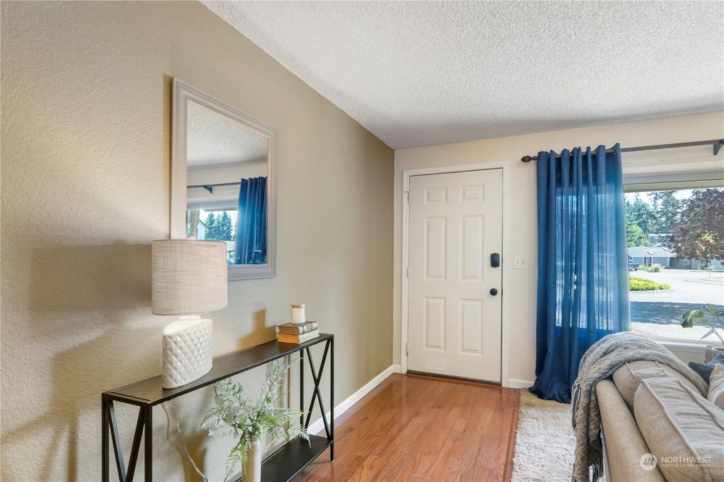 Photo of 6017 35th Place SE, Auburn, WA 98092 (MLS # 2147454)