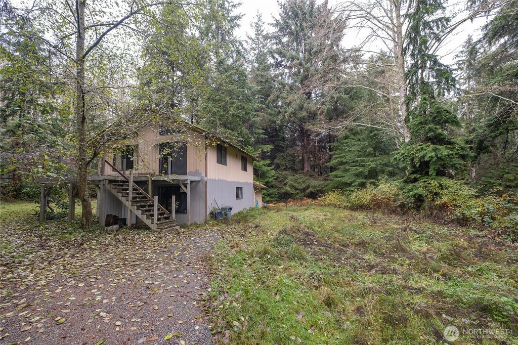 Photo of 2682 Busby Road, Oak Harbor, WA 98277 (MLS # 2456934)