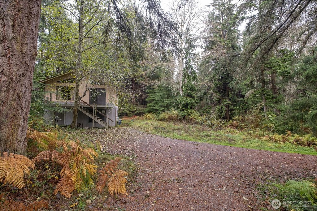 Photo of 2682 Busby Road, Oak Harbor, WA 98277 (MLS # 2456934)
