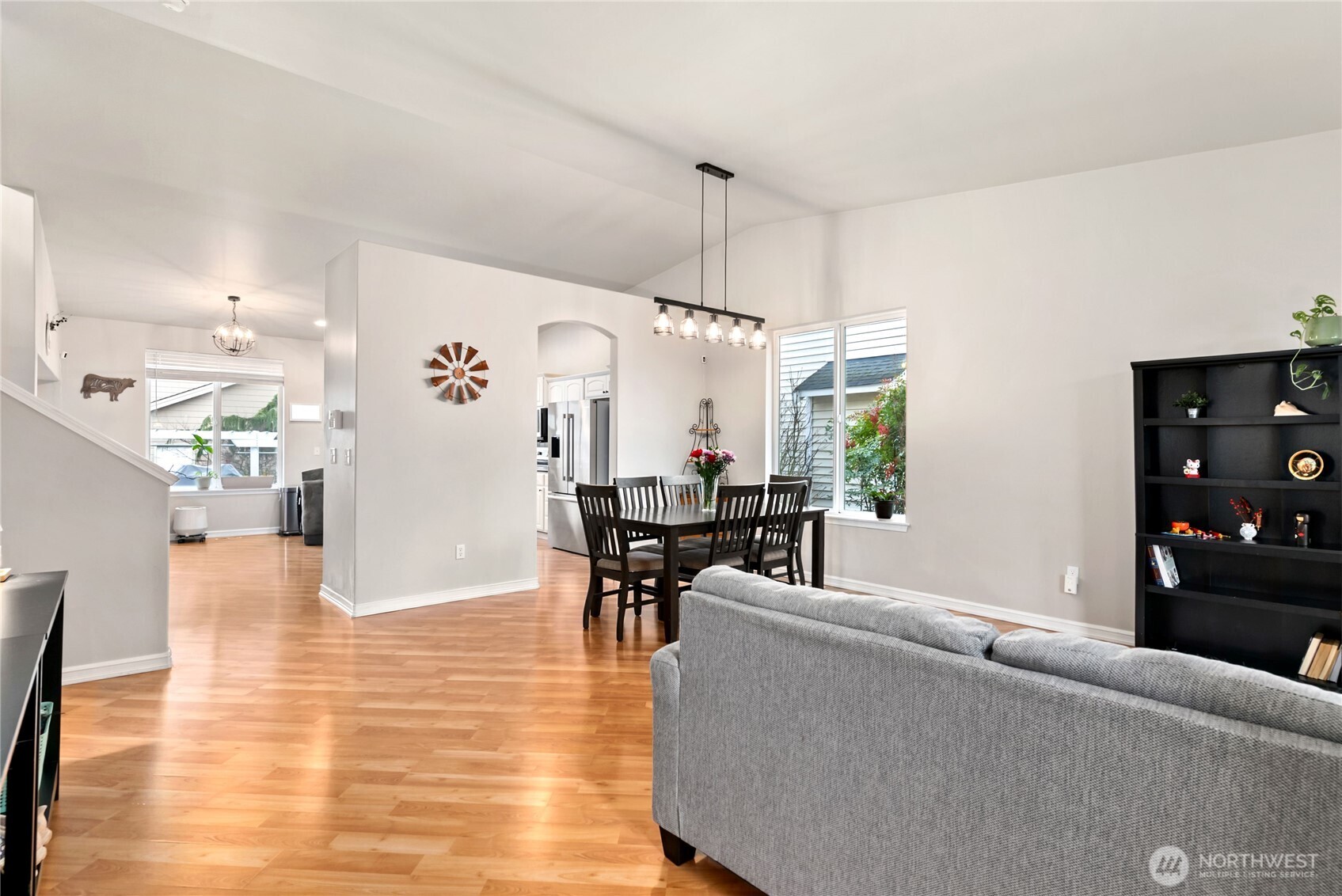 10018 Cascadian Avenue SE