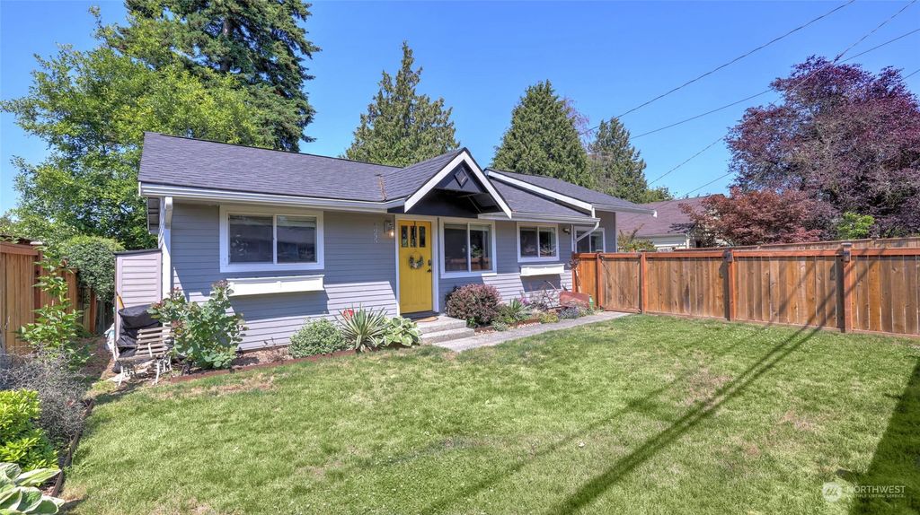 Photo of 5955 21st Avenue SW, Seattle, WA 98106 (MLS # 2140464)