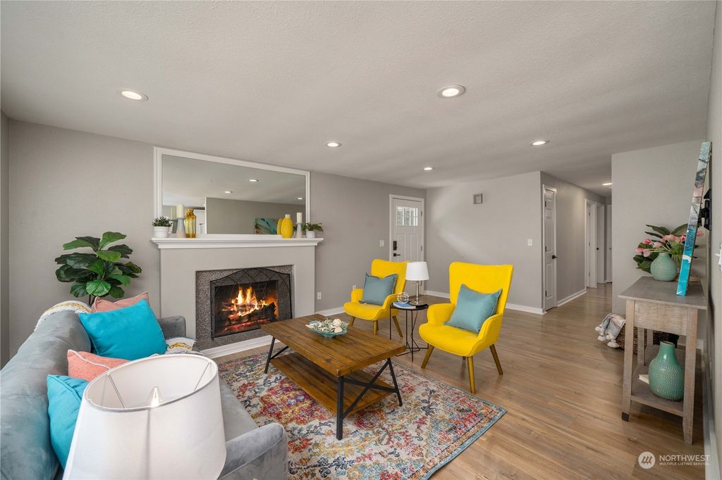 Photo of 5446 31st Avenue SW, Seattle, WA 98126 (MLS # 2130833)