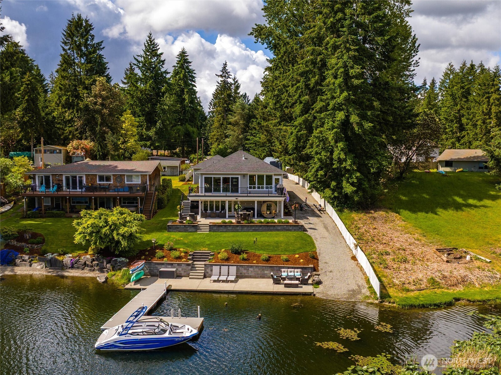 7020 Holmes Island Road SE