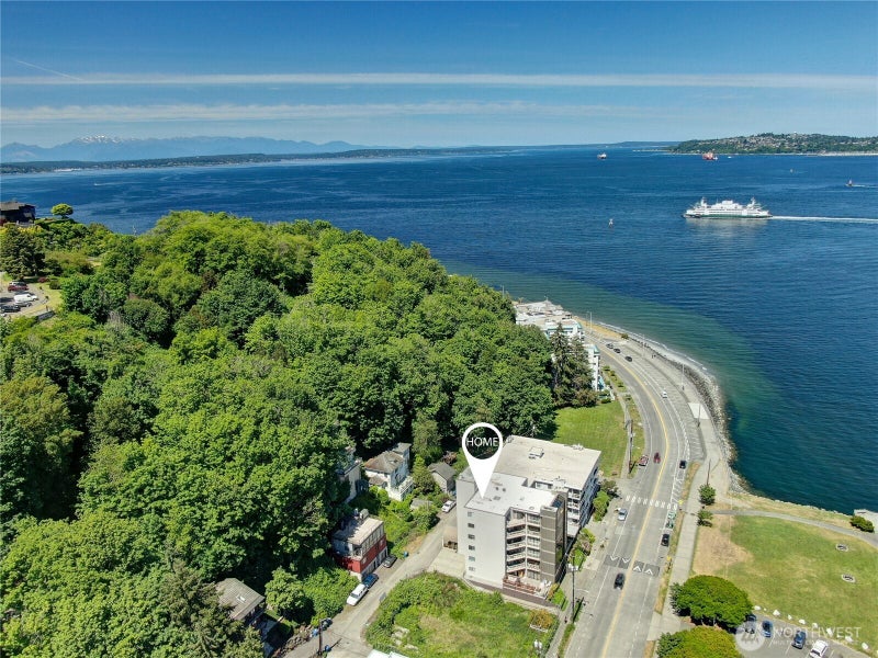 1111 Harbor Avenue SW 500