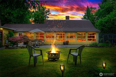 Photo of 23606 SE Tiger Mountain Road, Issaquah, WA 98027 (MLS # 2401432)