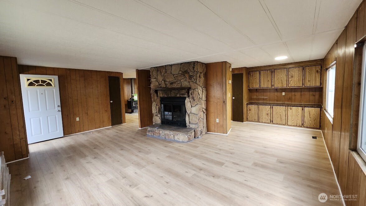 22007 29th Avenue S 12