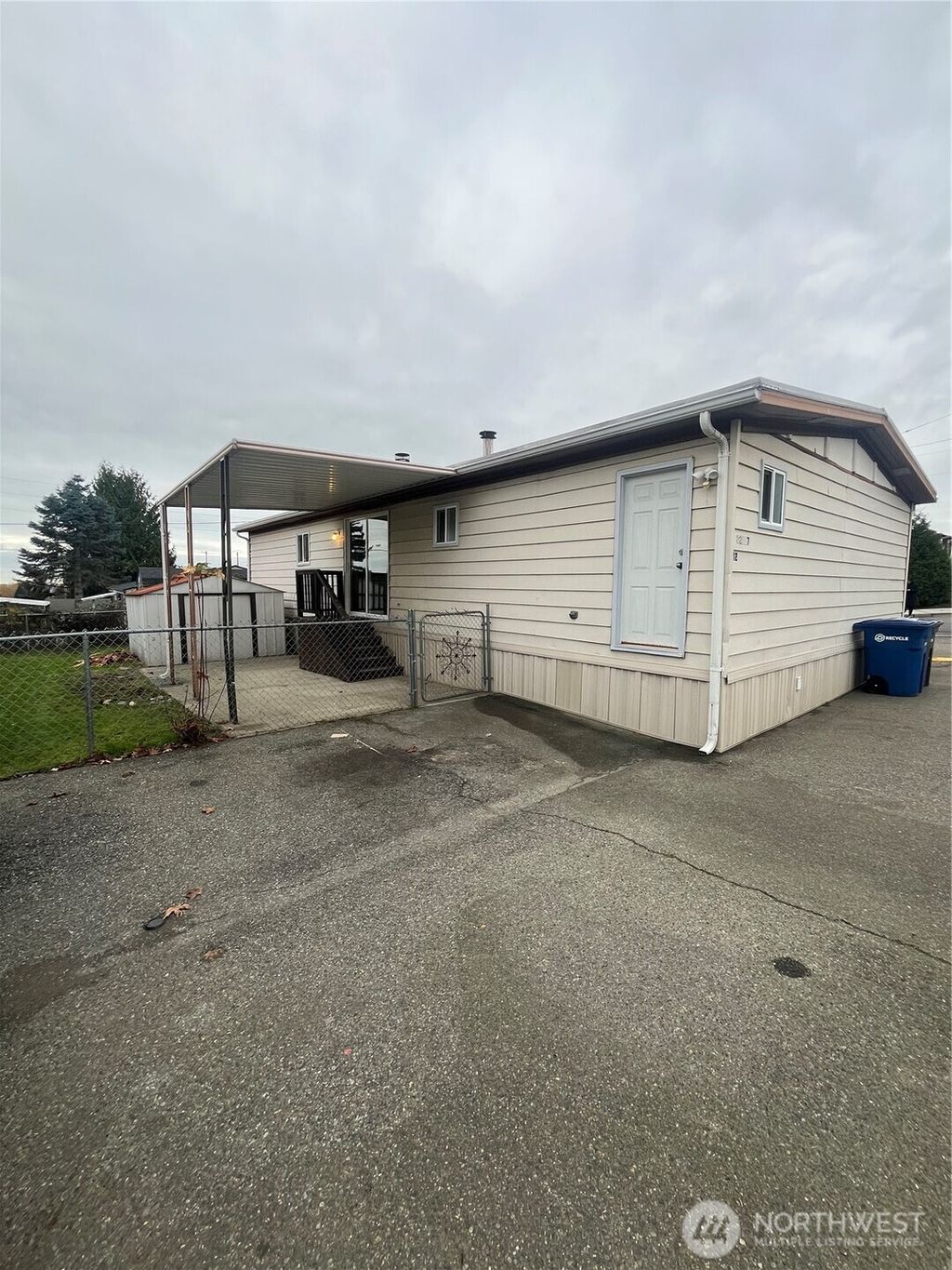 Photo of 22007 29th Avenue S #12, Des Moines, WA 98198 (MLS # 2457168)