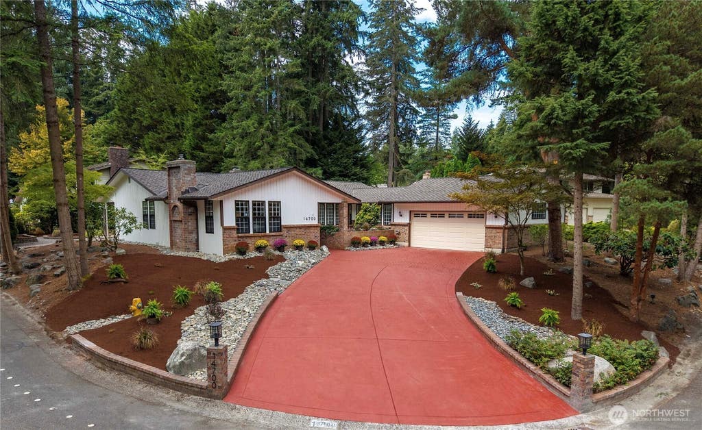 Photo of 14700 26th Drive SE, Mill Creek, WA 98012 (MLS # 2550380)