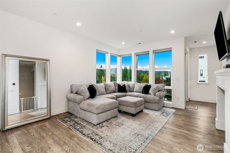 14002 3rd Avenue NE 105