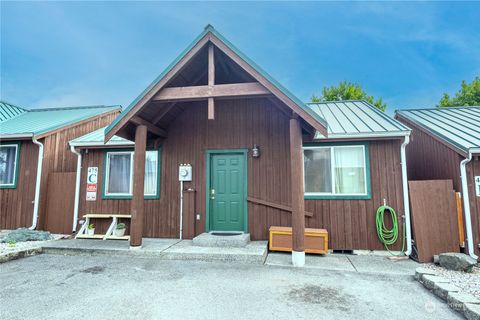 A home in Oak Harbor