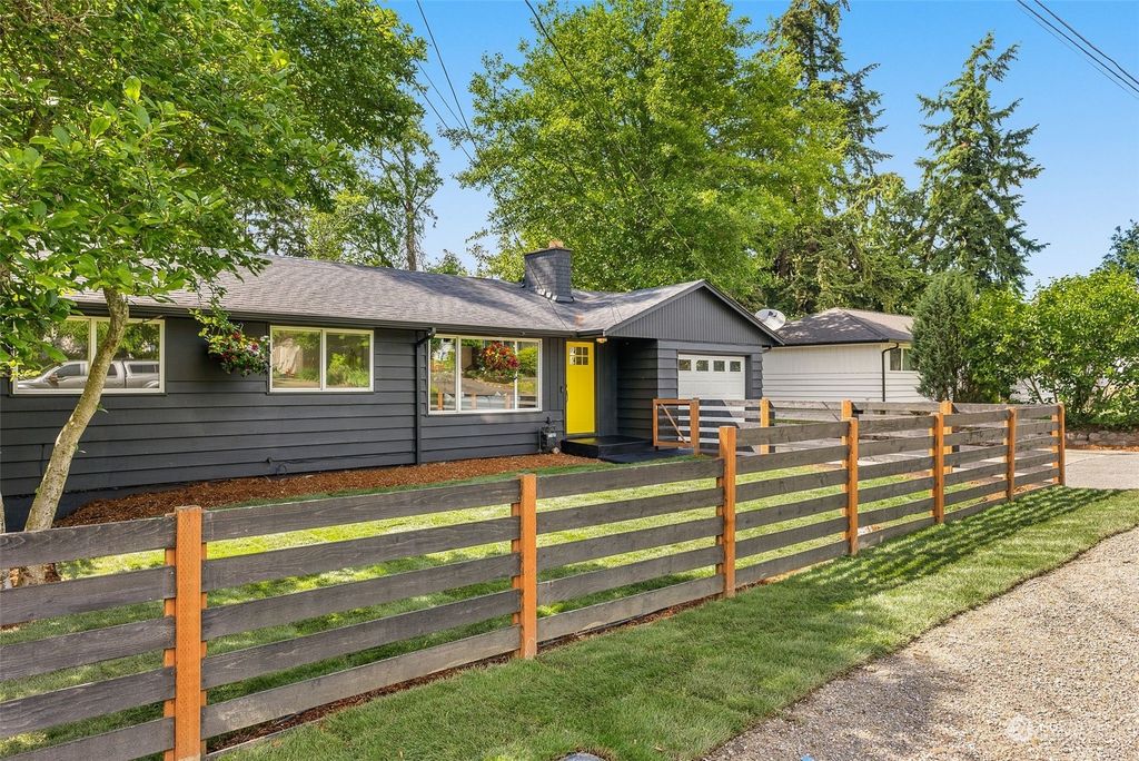 Photo of 20839 1st Place S, Des Moines, WA 98198 (MLS # 2245691)