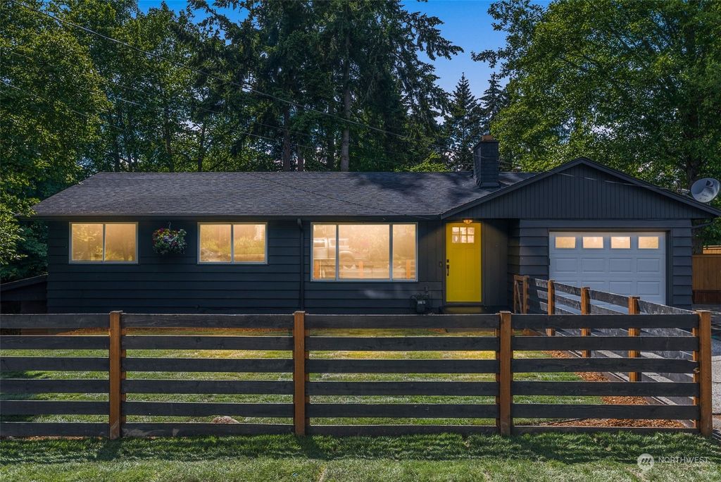 Photo of 20839 1st Place S, Des Moines, WA 98198 (MLS # 2245691)