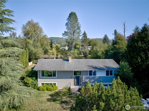 Photo of 14 Crista Vista Drive, Cathlamet, WA 98612 (MLS # 2590926)