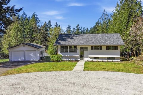 Photo of 18330 SE 145th Street, Renton, WA 98059 (MLS # 2503565)