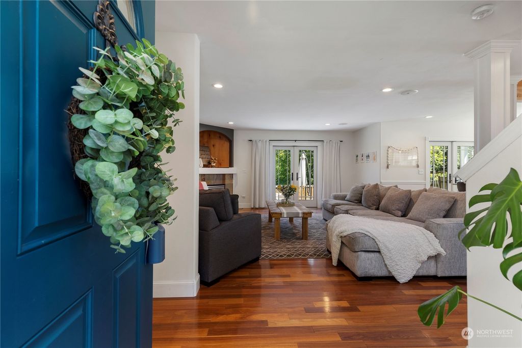 Photo of 11 119th Drive SE, Lake Stevens, WA 98258 (MLS # 2133967)