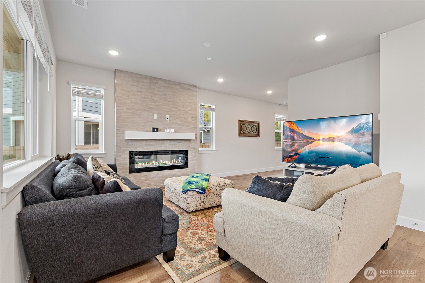 7469 86th Drive NE 33