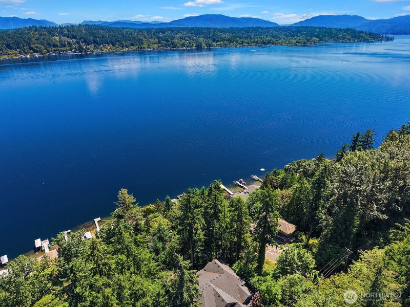 1464 W Lake Sammamish Parkway