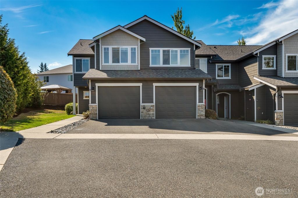 Photo of 3910 132nd Street SW #A, Lynnwood, WA 98087 (MLS # 2438708)